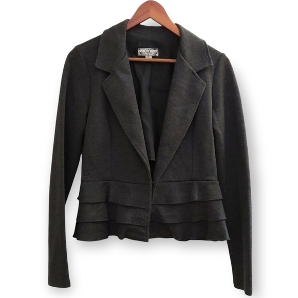 High Street Dark gray blazer with ruffle peplum Size Medium - Picture 1 of 16